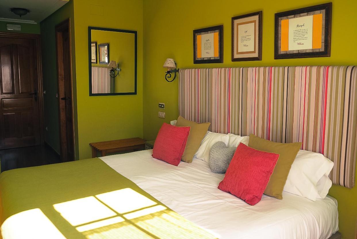 Monzón de Campos Hotel Rural La Concordia מראה חיצוני תמונה